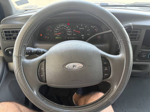 2003 Ford Excursion XLT