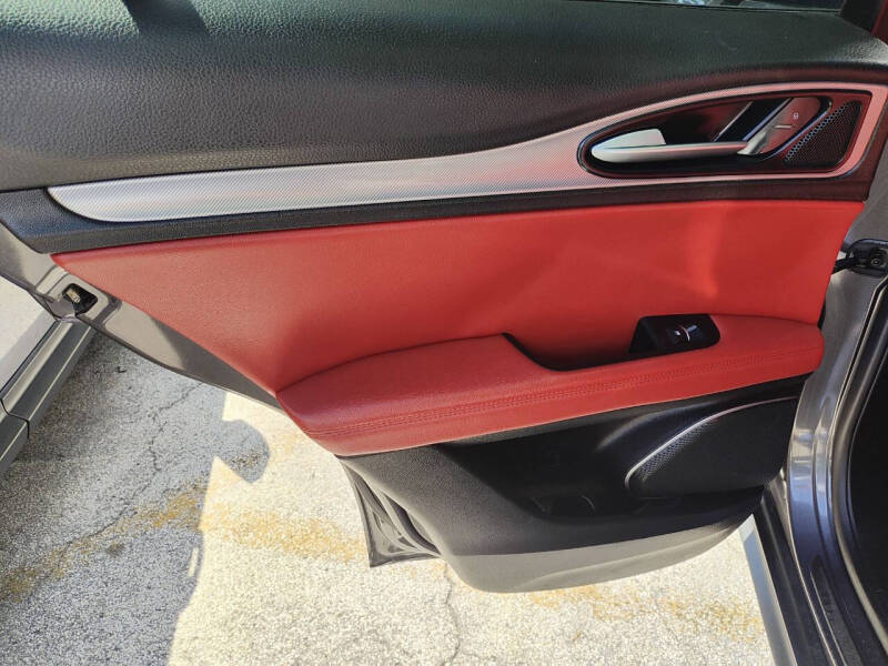 2019 Alfa Romeo Stelvio Ti