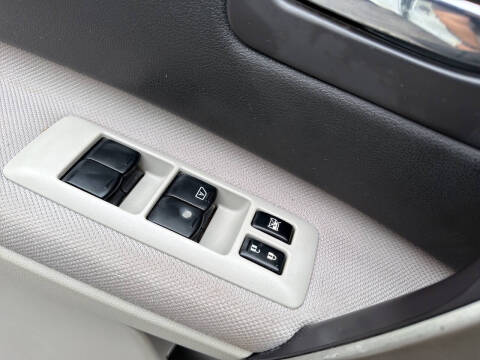 2008 Nissan Rogue S
