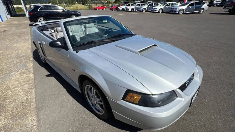 2001 Ford Mustang GT
