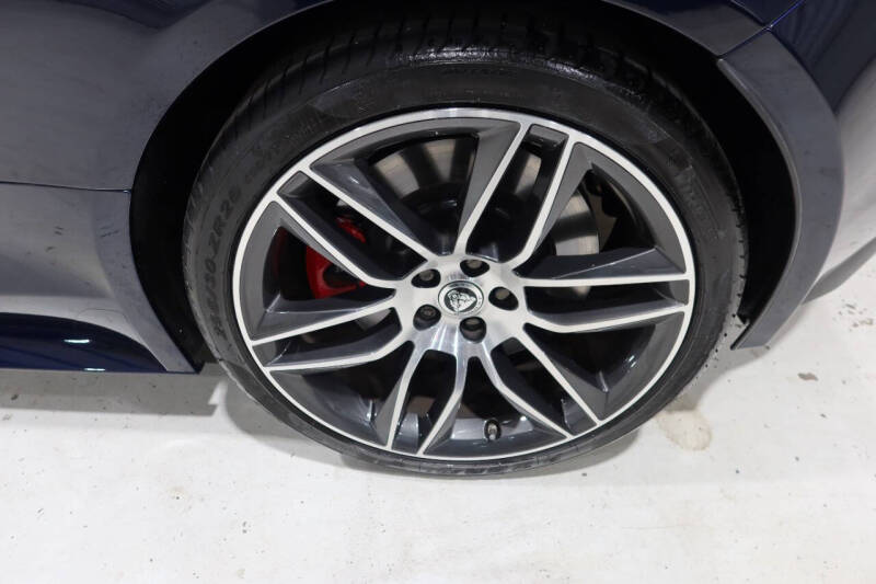 2024 Jaguar F-TYPE P450 R-Dynamic