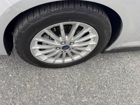 2013 Ford C-MAX Hybrid SEL