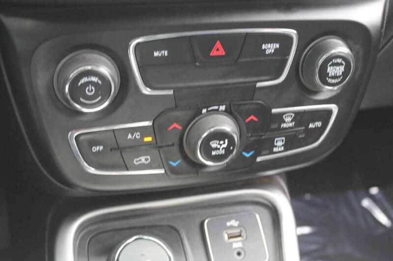 2018 Jeep Compass Latitude
