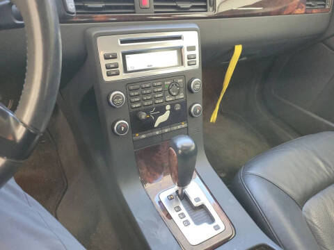 2010 Volvo V70