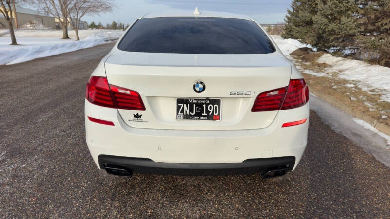 2016 BMW 5 Series 550i