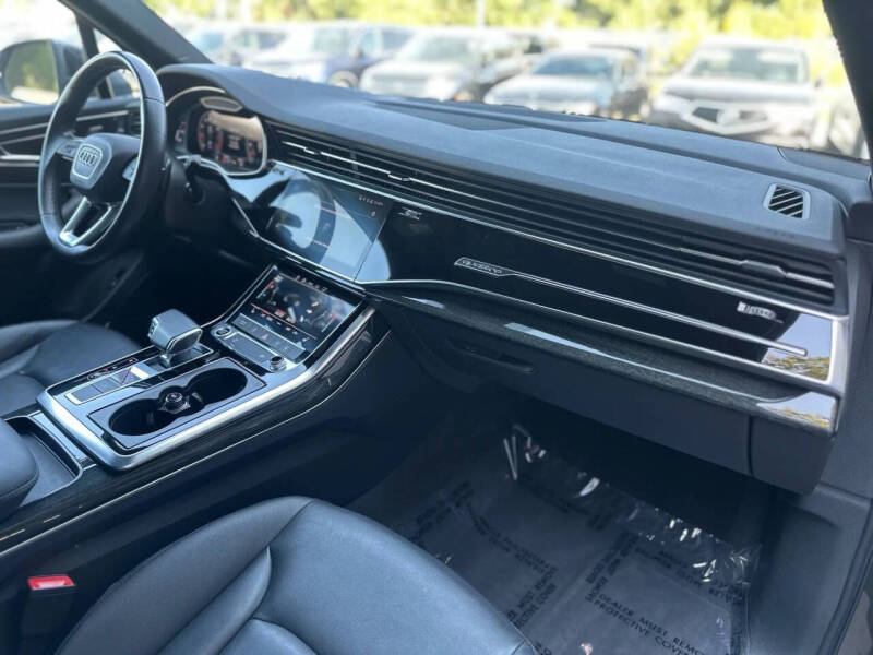 2021 Audi Q7 quattro Premium Plus 45 TFSI
