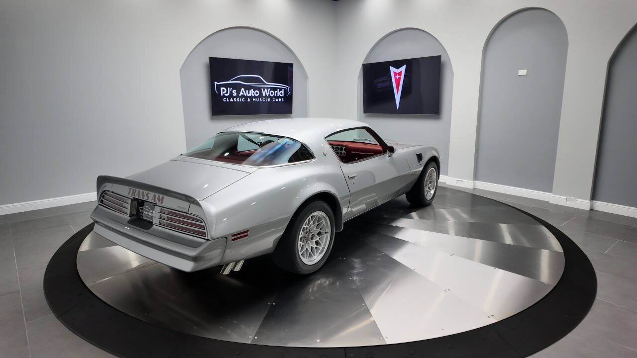 1977 Pontiac Trans Am 6