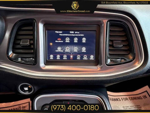 2020 Dodge Challenger SXT