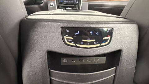 2019 Cadillac Escalade ESV Premium Luxury