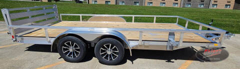 2026 H&H Trailers 82x16 Aluminum Rail Side