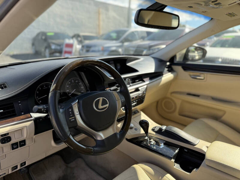 2013 Lexus ES 350