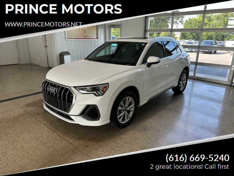 2023 Audi Q3 S Line Premium's photo