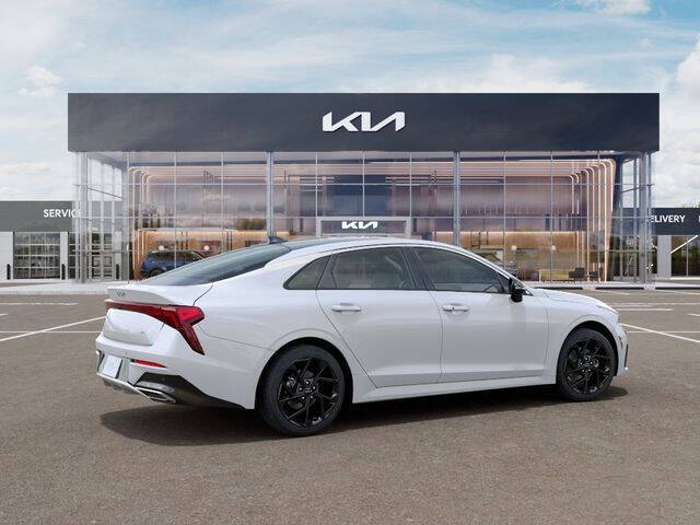 2026 Kia K5