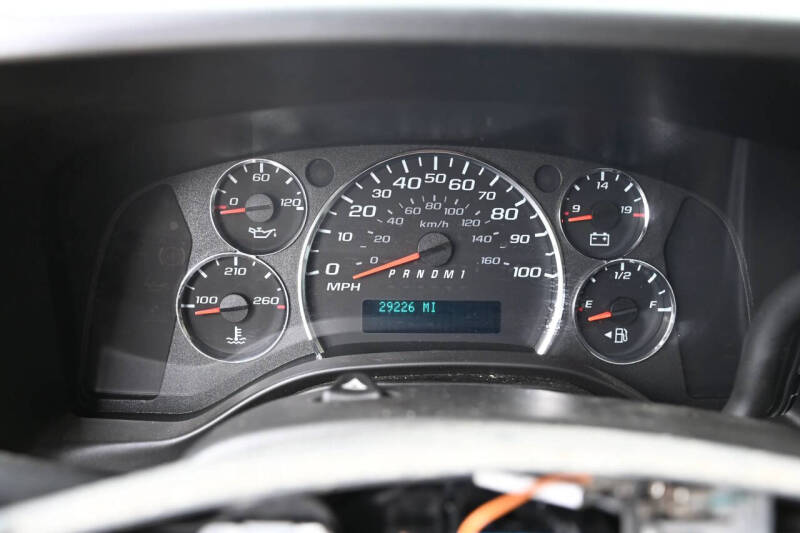 2024 Chevrolet Express 2500