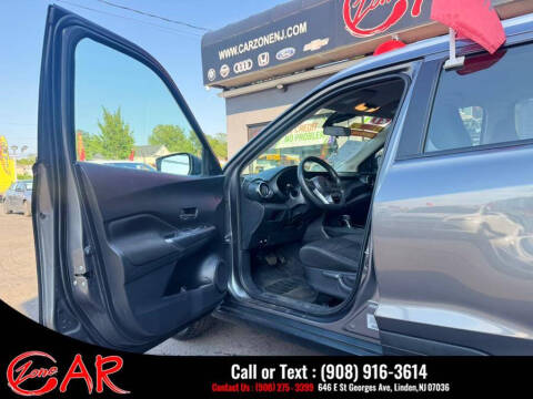 2021 Nissan Kicks SV