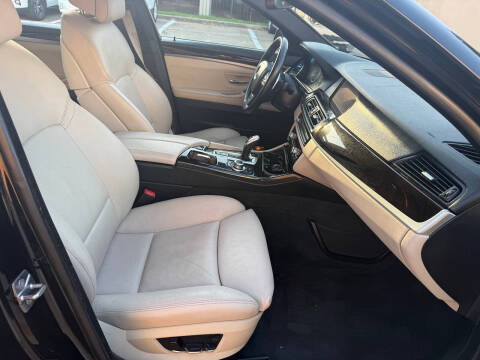 2012 BMW 5 Series 535i