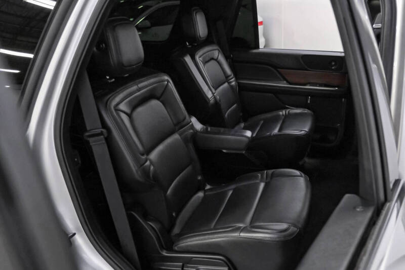 2018 Lincoln Navigator Select