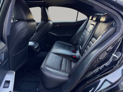 2015 Lexus IS 250