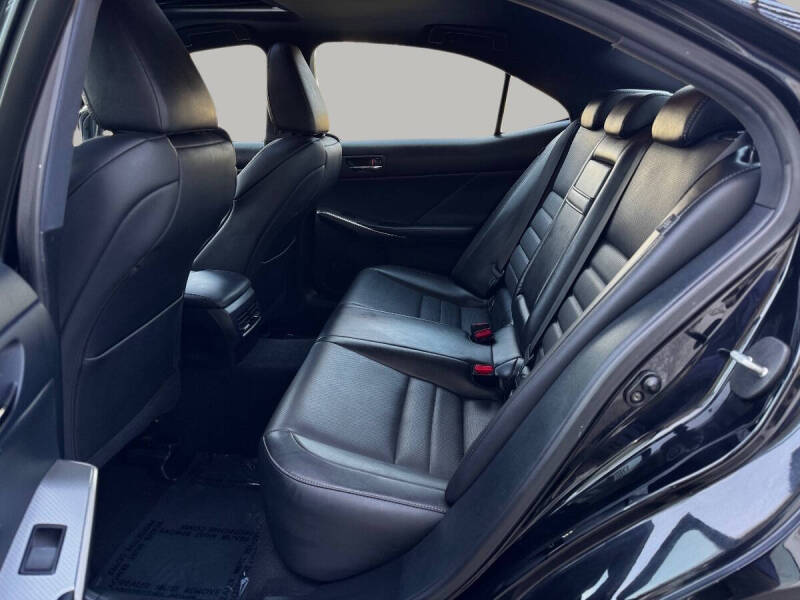 2015 Lexus IS 250