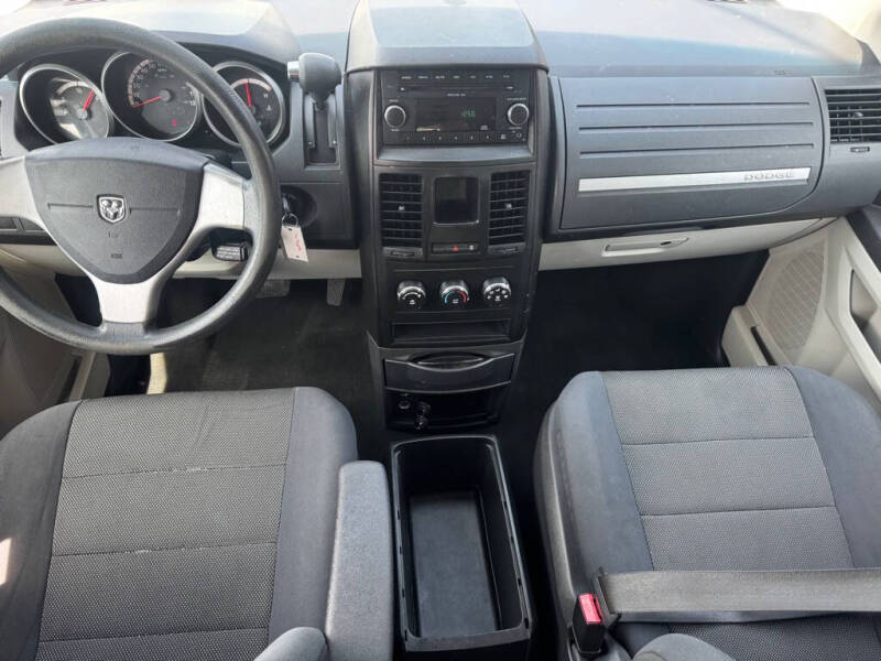 2009 Dodge Grand Caravan SE