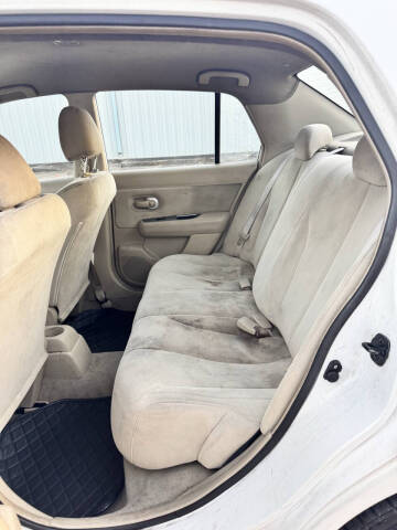 2009 Nissan Versa 1.8 S