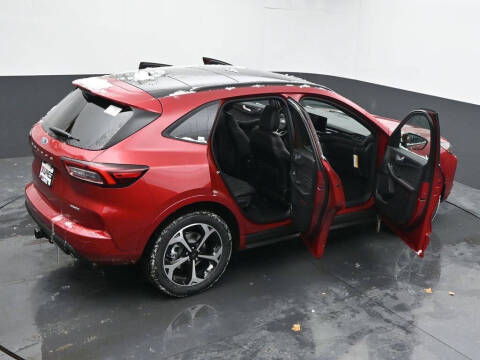 2026 Ford Escape ST-Line Elite