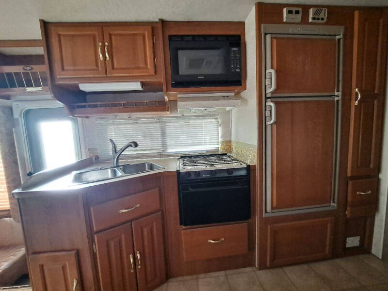 2001 Ford E-Series E-450 SD