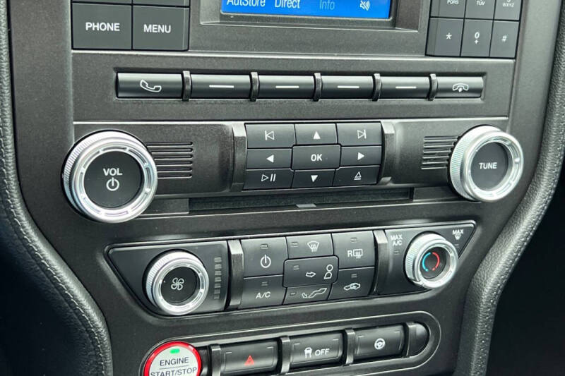 2015 Ford Mustang V6