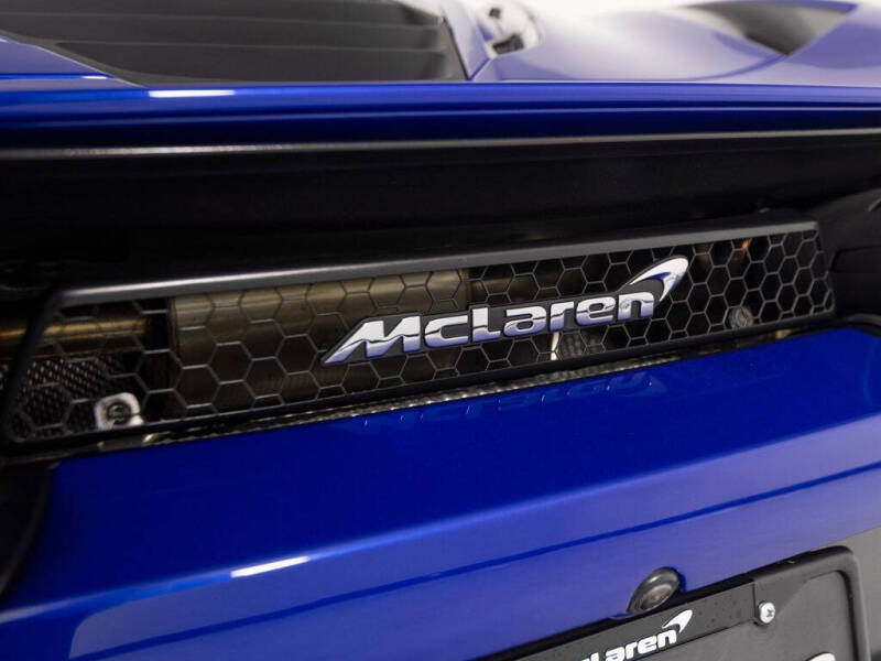 2021 McLaren 720S Performance
