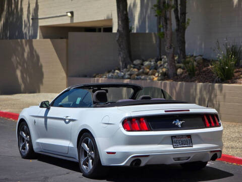 2016 Ford Mustang V6