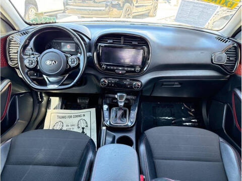 2020 Kia Soul GT-Line