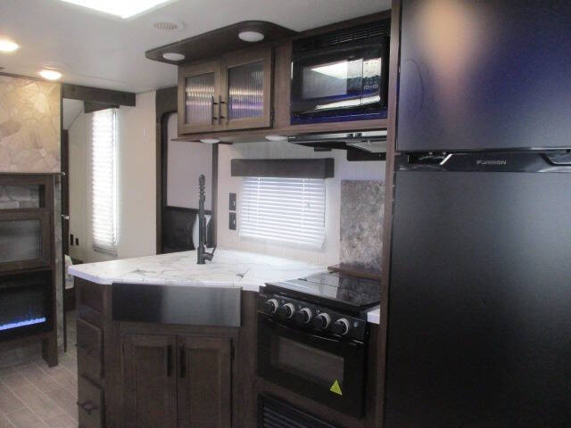 2021 Forest River Grey Wolf Limited 26DBH