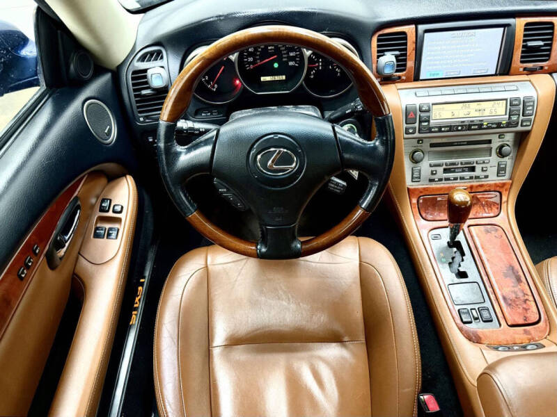 2003 Lexus SC 430