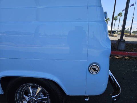 1961 Ford Econoline
