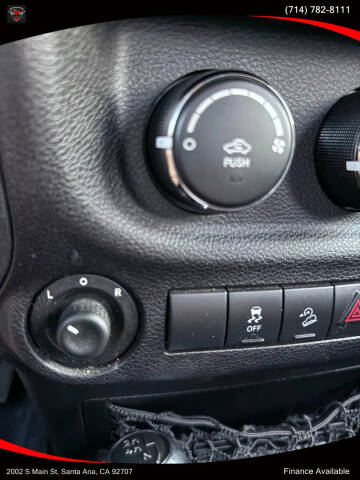 2012 Jeep Wrangler Unlimited Sport