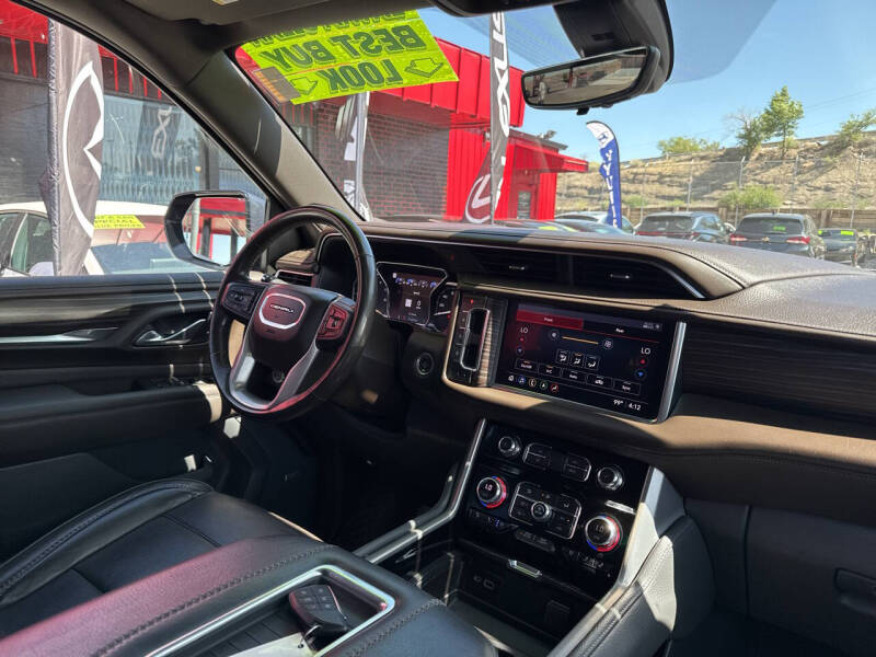 2021 GMC Yukon Denali