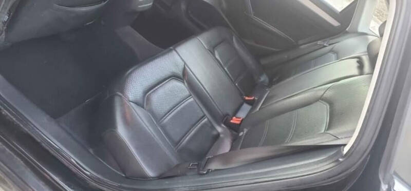 2012 Volkswagen Passat SE