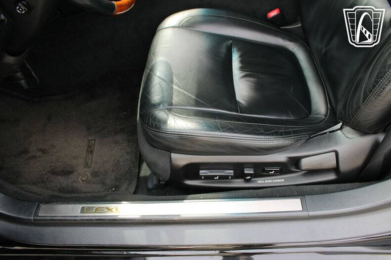 2002 Lexus SC 430