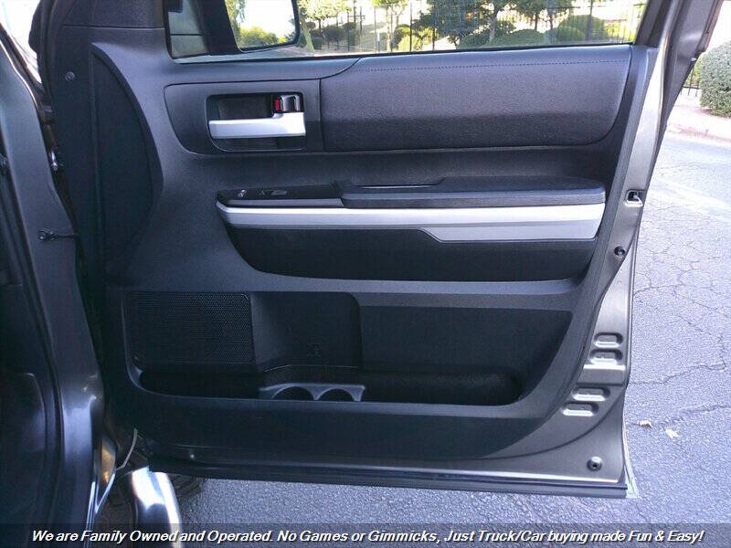 2018 Toyota Tundra SR5