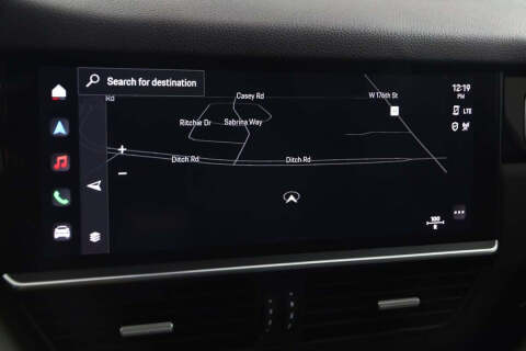 2023 Porsche Cayenne Platinum Edition