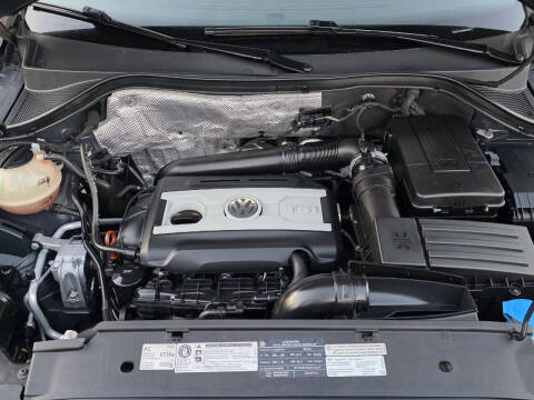 2011 Volkswagen Tiguan SE 4Motion