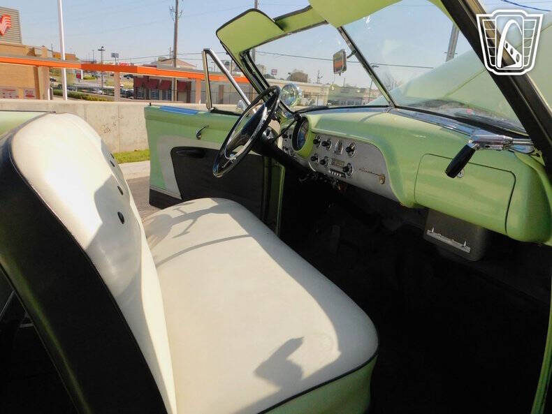 1951 Ford Custom