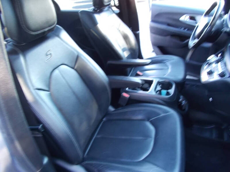 2019 Chrysler Pacifica Touring L Plus