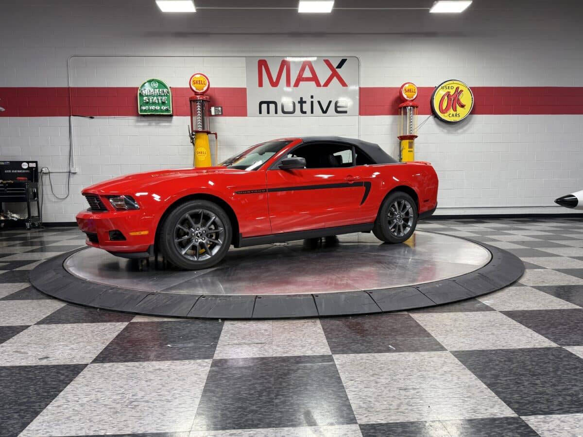 2011 Ford Mustang 6