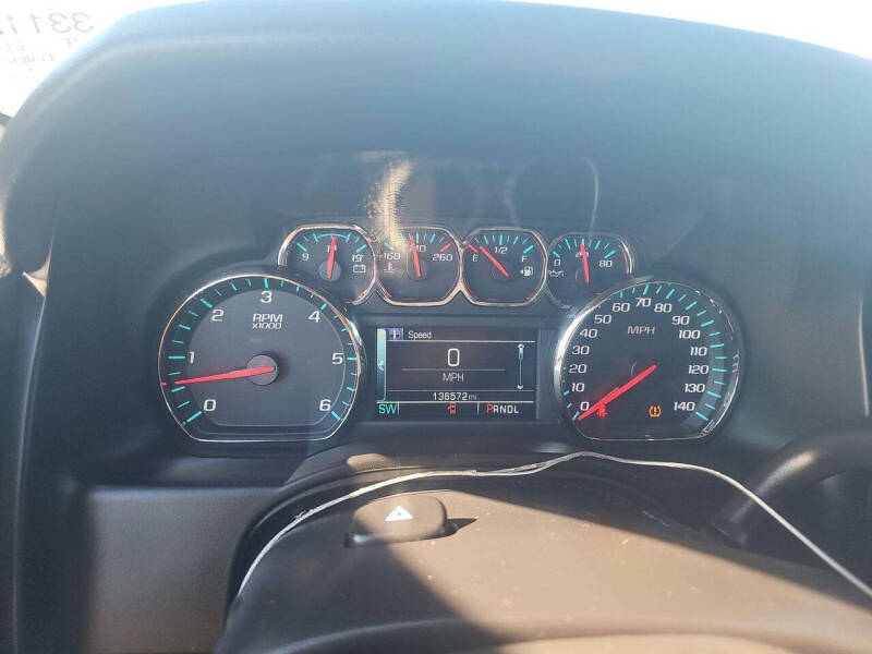 2017 GMC Yukon XL SLE