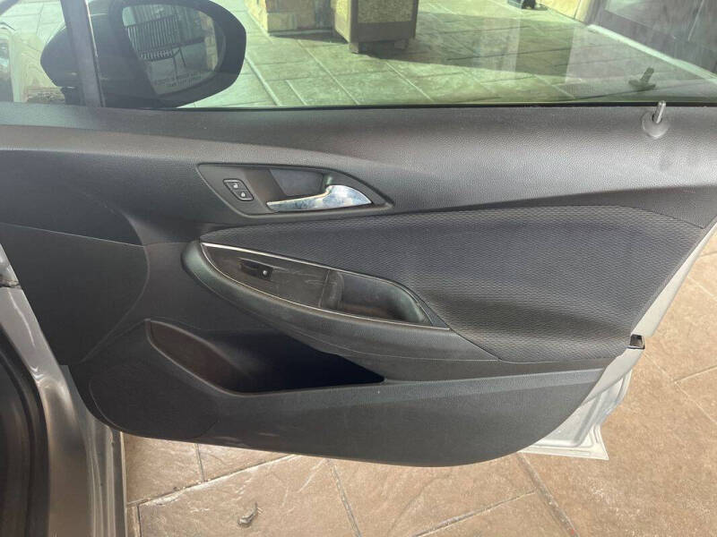 2018 Chevrolet Cruze LT Auto