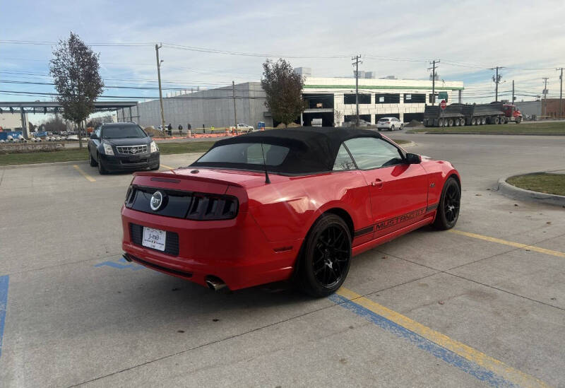 2013 Ford Mustang GT Premium