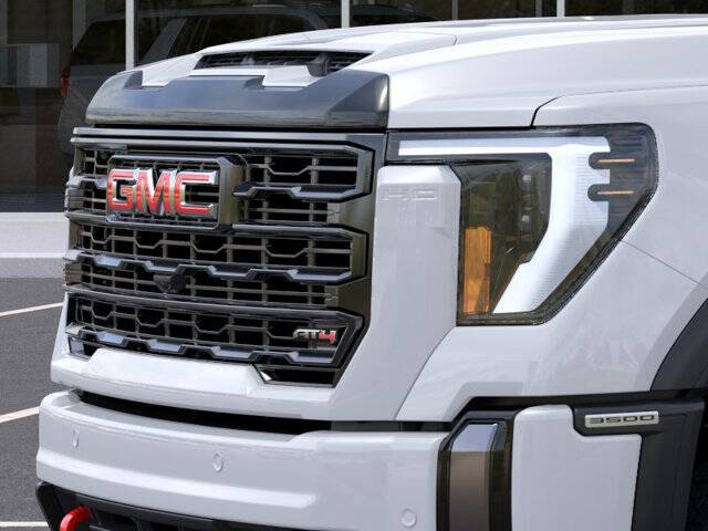 2026 GMC Sierra 3500HD