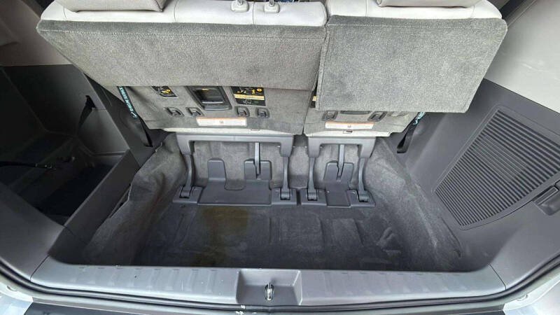 2018 Toyota Sienna XLE 8-Passenger