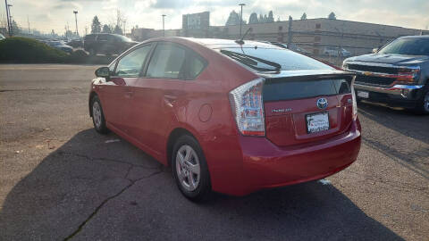 2010 Toyota Prius III